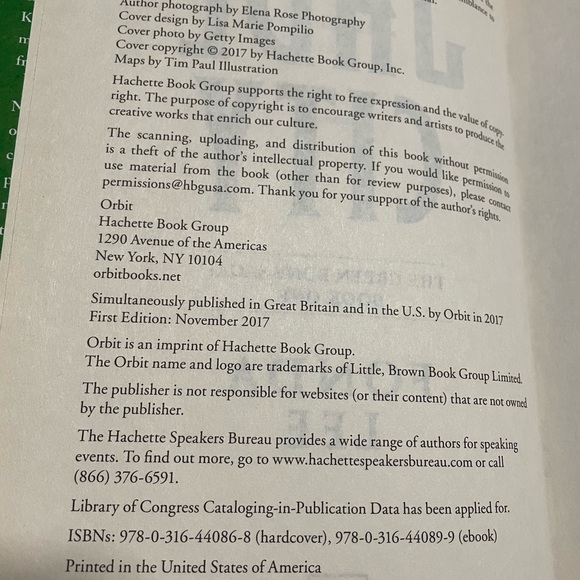 Jade City by Fonda Lee Hardcover First edition - Picture 10 of 14